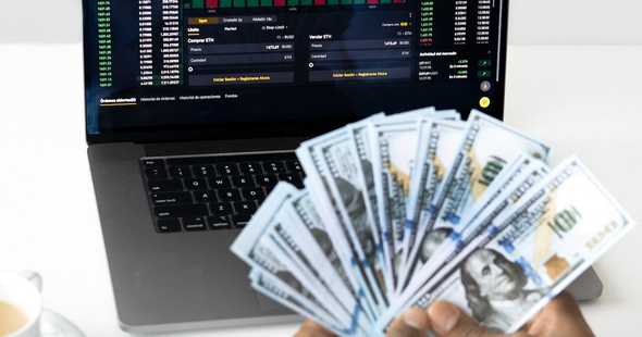 Make tons of money swapping ERC20 tokens
